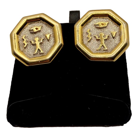 Vintage Gold Tone Clip On Earrings - Picture 1 of 3
